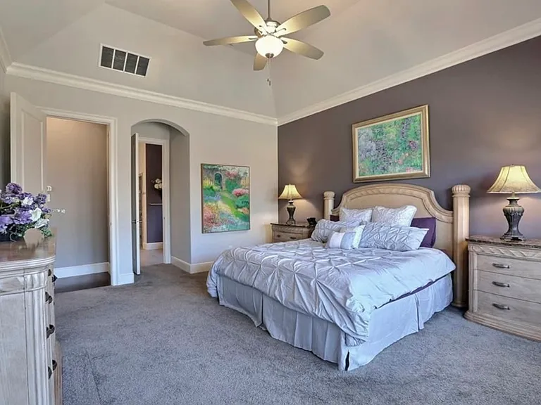 127 Whispering Hills Ct — Photo 14