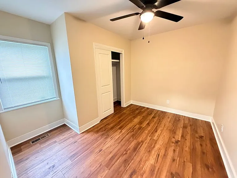 5541 Court P — Photo 4