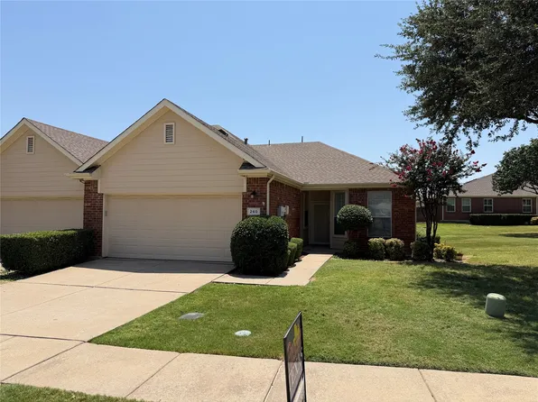 260 Bexar Dr, Lewisville, TX 75067