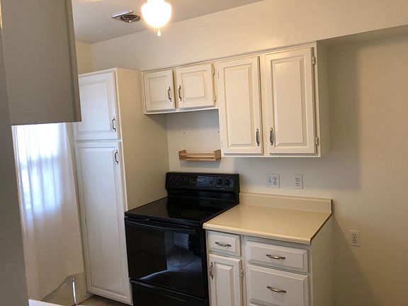 5th image of 3308 Wemberley Dr