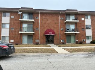 1912 Canal St APT 3D, Blue Island, IL 60406