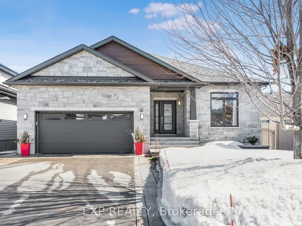 42 Granite St, Clarence Rockland, ON K4K 0J1