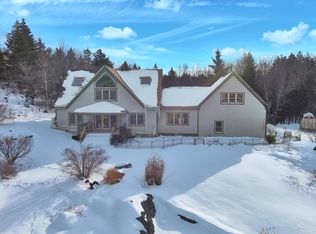 63 Raccoon Ln, Cushing, ME 04563