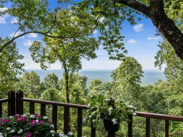 177 Ridgeview Dr, Jasper, GA 30143
