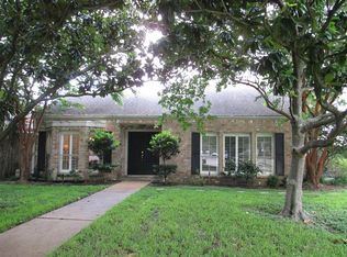 2719 S Glen Haven Blvd, Houston, TX 77025