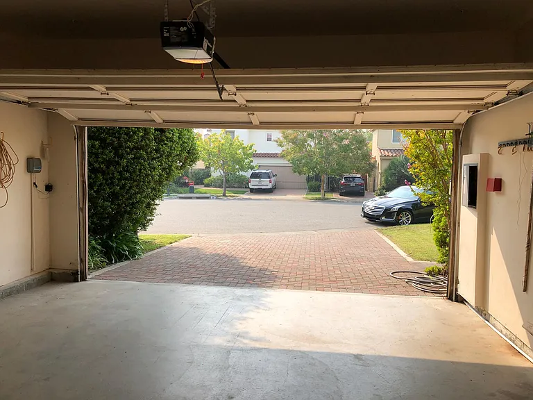 23 Greenham Ct — Photo 5