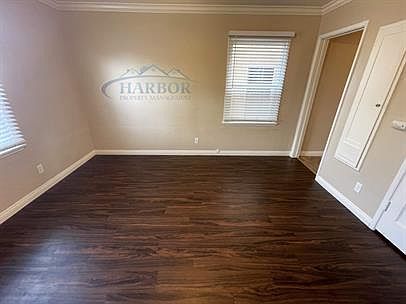 3rd image of 937 Magnolia Ave #10743201