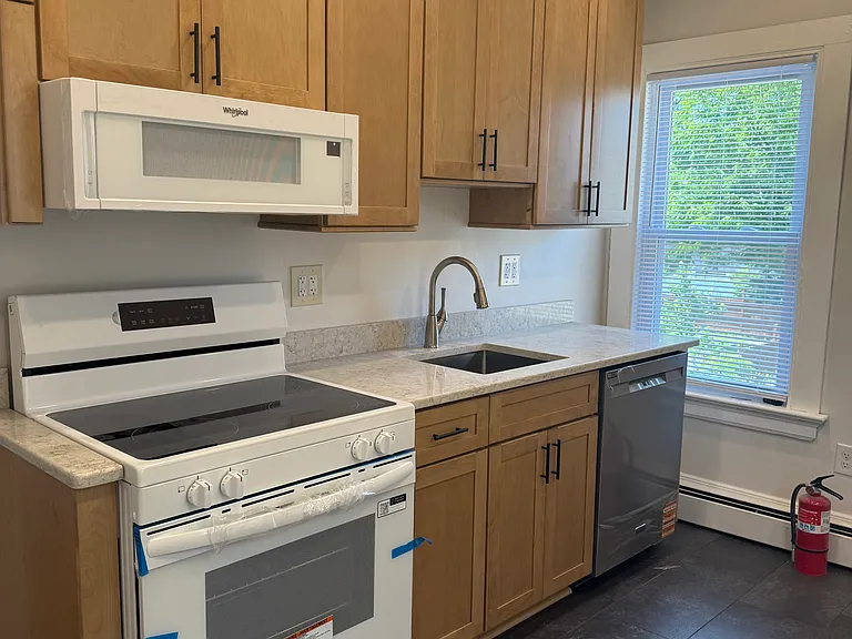 206 Speedwell Ave #2 — Photo 7