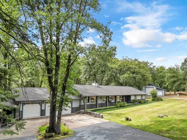 824 Quail Ct, McCloud, CA 96057