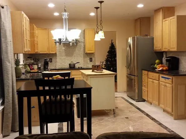 3512 Forsythia Ln, Burtonsville, MD 20866