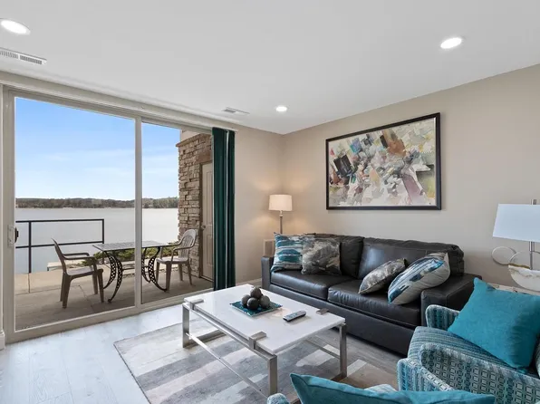 680 East Hiawatha Drive #405, Wisconsin Dells, WI 53965