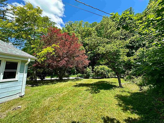 4th image of 136 Klondike Dr