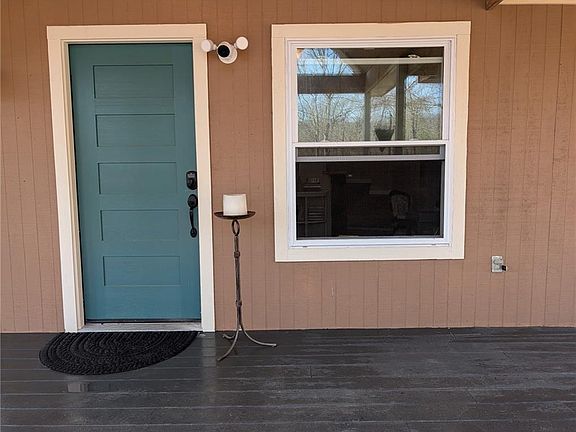 2nd image of 421 Dogwood Ln