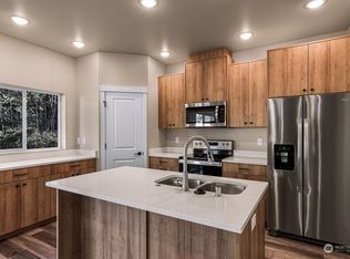 2807 Sandwood Ln, Blaine, WA 98230