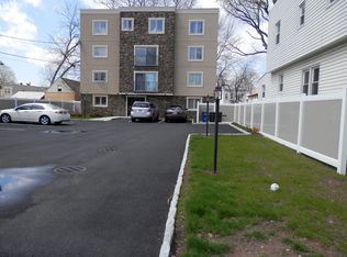 307 E Elizabeth Ave APT 1, Linden, NJ 07036