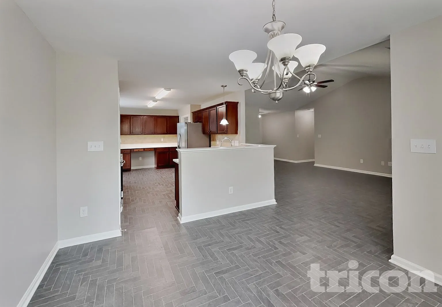 295 New Castle Lane Spring Lake NC — Photo 4
