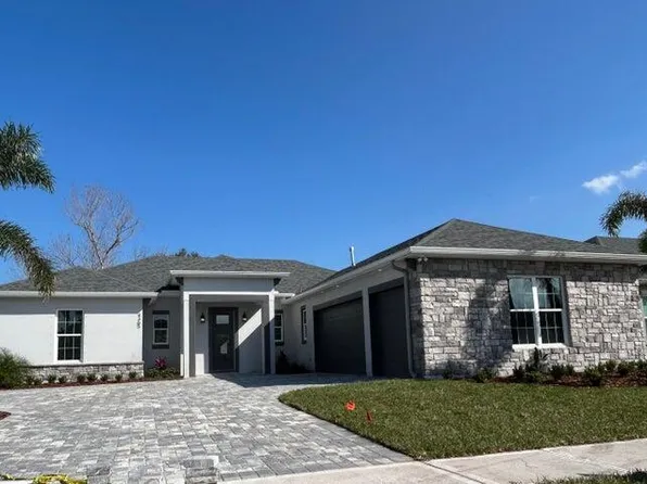 4300 Negal Cir, Melbourne, FL 32901