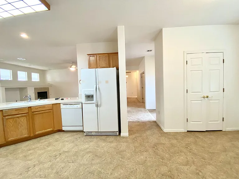 48 Vallejo Verde St — Photo 8