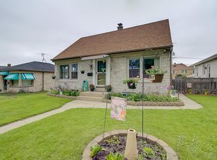 3542 S 5th Pl, Milwaukee, WI 53207