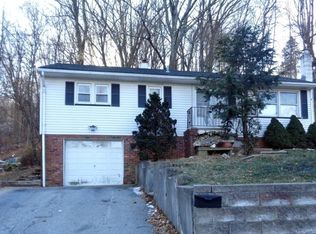 95 Springbrook Trl, Sparta, NJ 07871