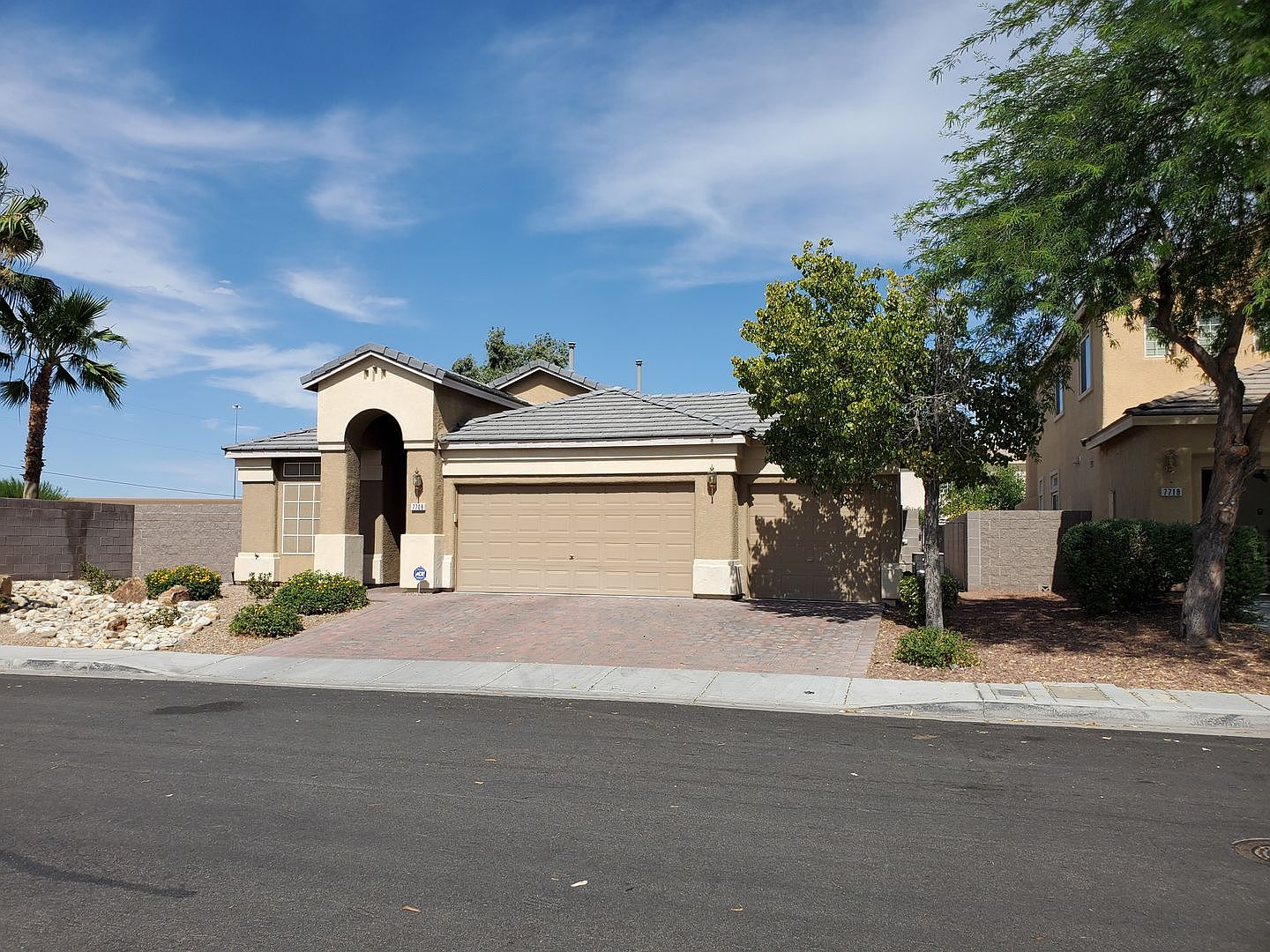 7708 Cascade Bluffs Ct, Las Vegas, NV 89123 | Zillow