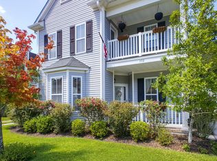 572 Delafield Dr, Summerville, SC 29483