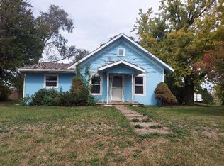 162 W Walnut St, Elkhart, IA 50073