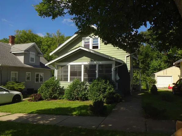 1611 18th St, Rockford, IL 61104