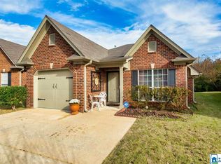 2085 Willow Glenn Dr, Birmingham, AL 35215