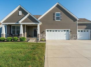 658 Raab St, Pickerington, OH 43147