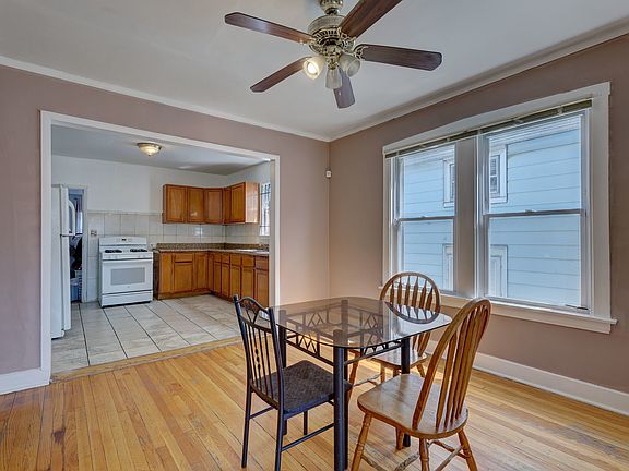 3rd image of 5410 W Parker Ave