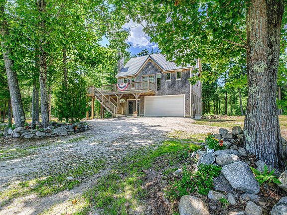 2nd image of 728 Bridgton Road