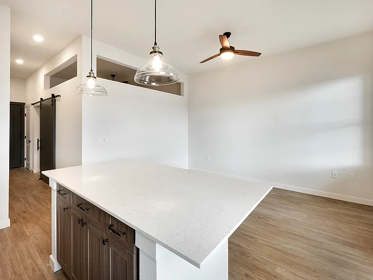 Kitchen & Living Area
