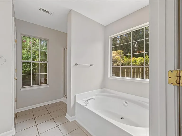 6375 Seymour Pl NW — Photo 21