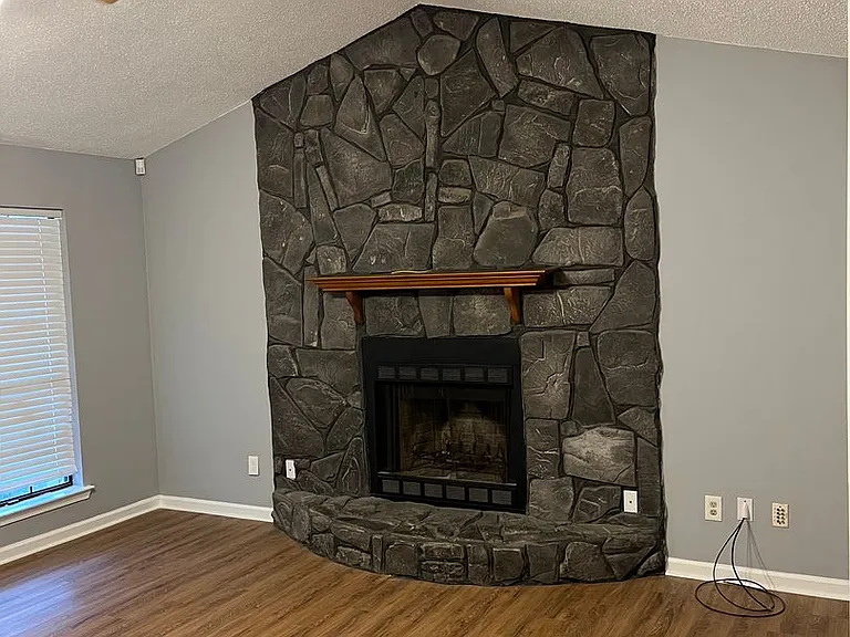 112 Blackhawk Dr — Photo 7