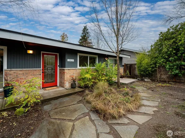 22432 98th Avenue W, Edmonds, WA 98020