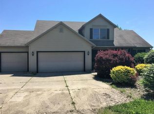 68689 Leet Rd, Niles, MI 49120