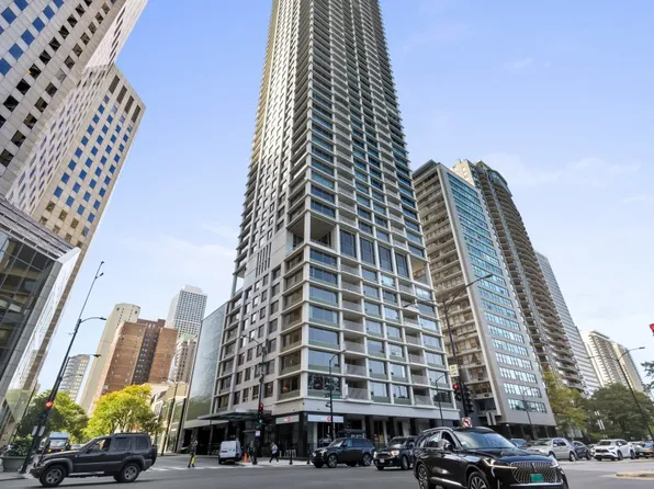 1000 N Lake Shore Plz APT 13A, Chicago, IL 60611
