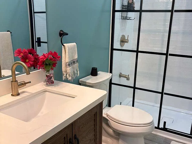 2413 Copper Creek Rd — Photo 10