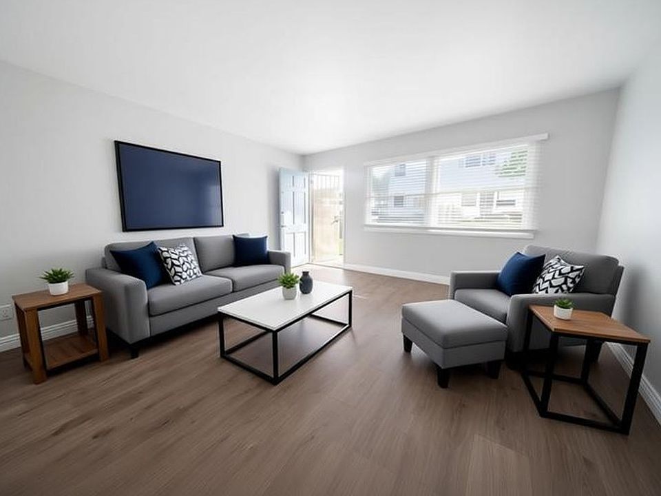 1st image of 445 W 15th St APT 2