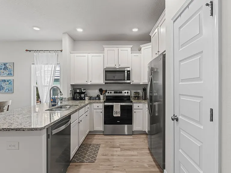 42 Sandy Cove Way — Photo 13