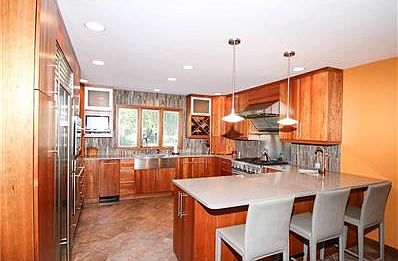 Fantastic updated Kitchen
