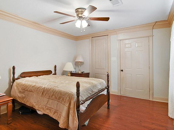 3rd image of 3036 N Roman St