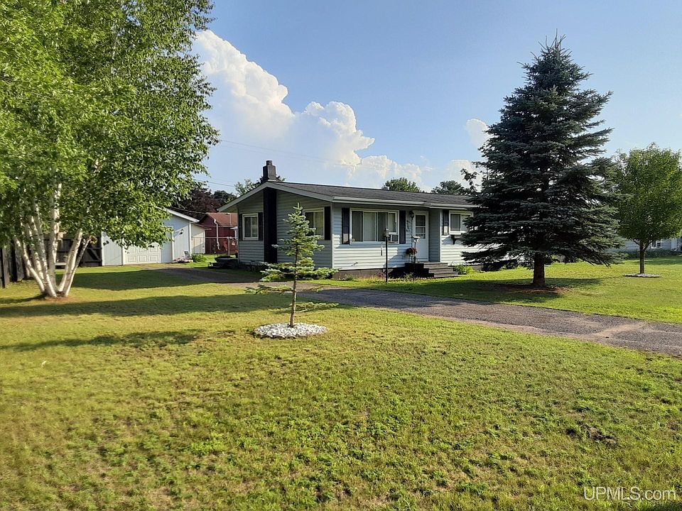 4635 Wabash St, Quinnesec, MI 49876 | Zillow