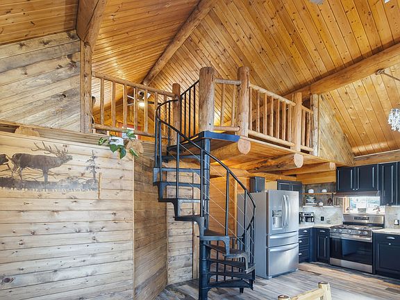 4th image of 12407 Hawk Ln