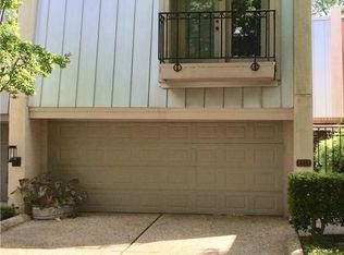 4114 Woodcreek Dr, Dallas, TX 75220