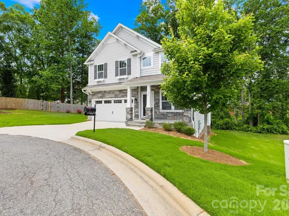 106 Kirsche Ct, Mooresville, NC 28115