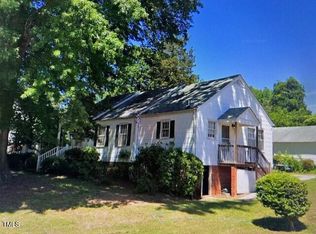 703 Powell Dr, Raleigh, NC 27606