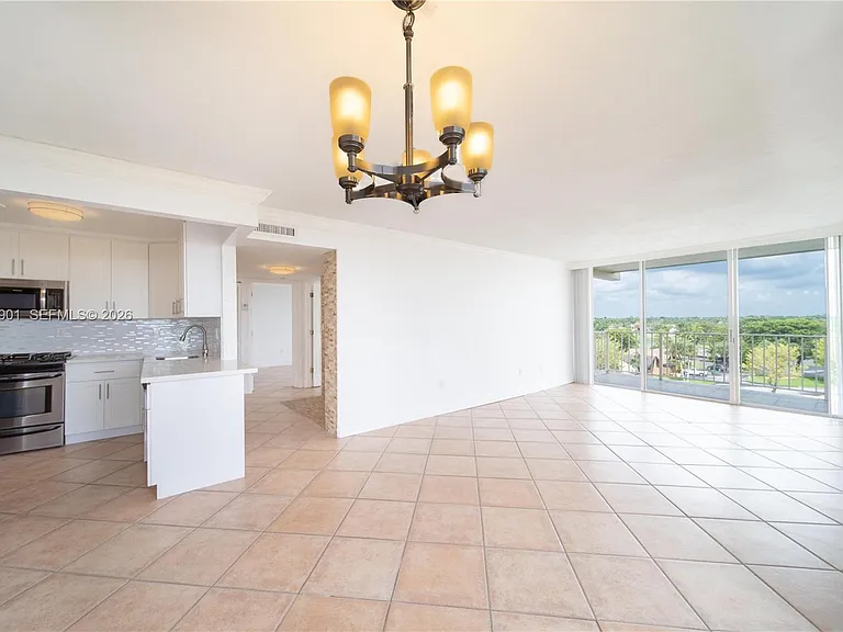 13120 SW 92nd Ave #B-6 — Photo 5