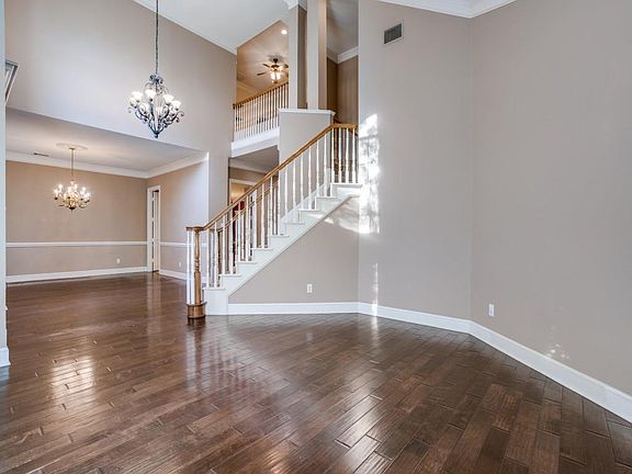 4th image of 706 Wood Duck Ln
